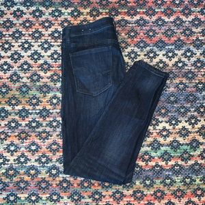 American Eagle Super Hi-Rise Jegging